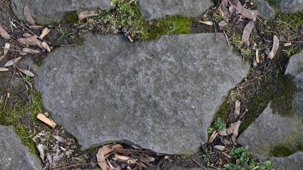 Flat stone detail