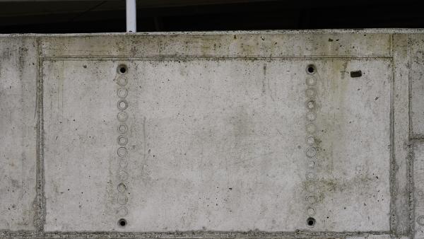 Cast concrete panel