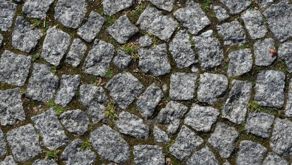 Radial cobblestone surface