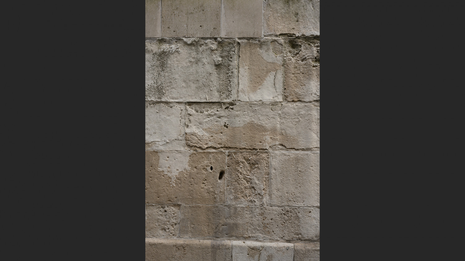 Eroded stone wall image