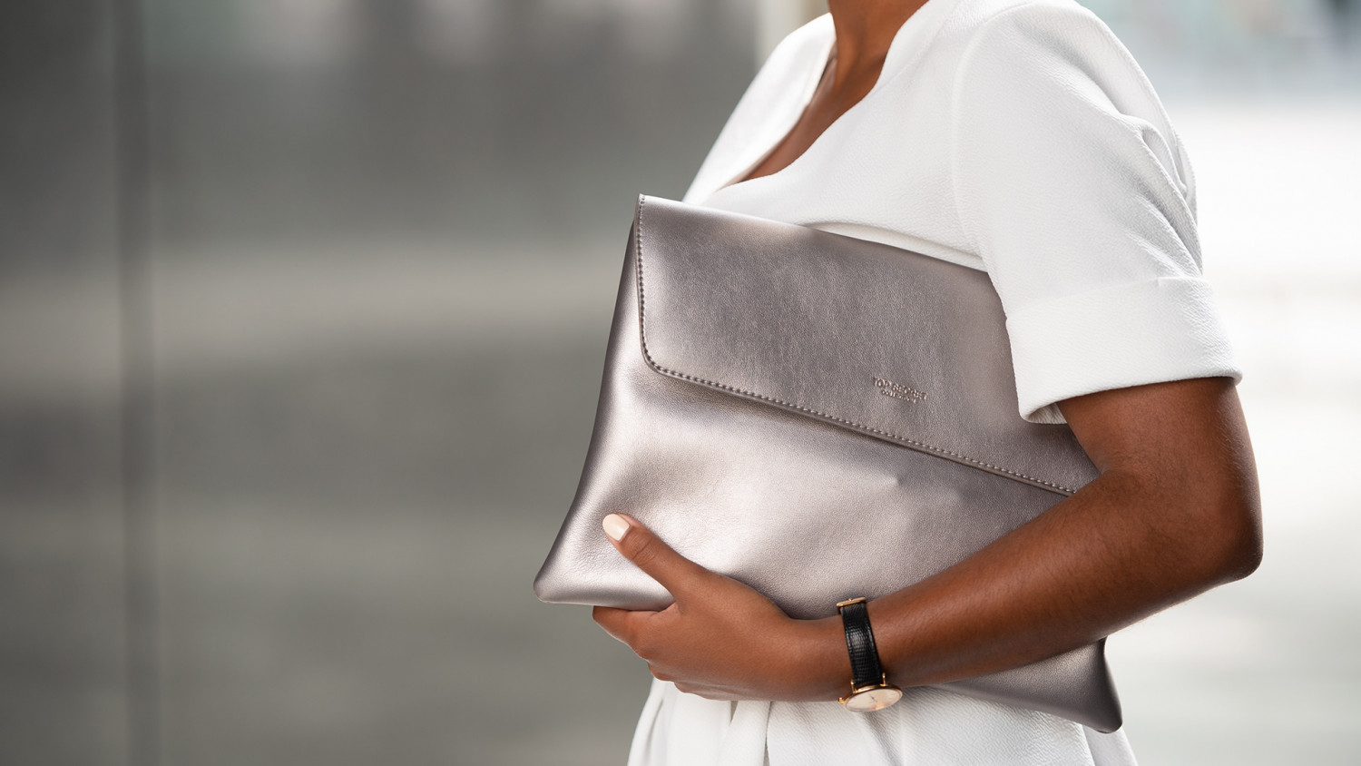 Close view to the elegant bag image